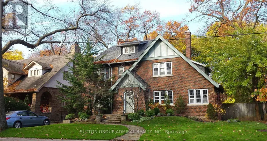 72 BABY POINT ROAD, Toronto (Lambton Baby Point), Ontario M6S2G3