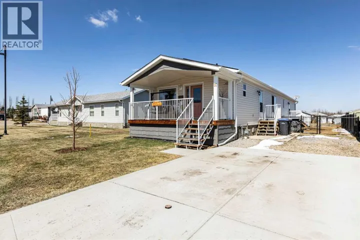 16 Baywood Link, Sylvan Lake, Alberta T4S0A7