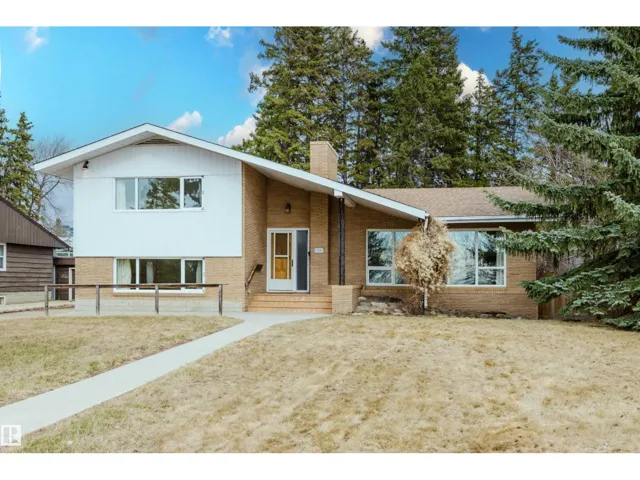 7907 SASKATCHEWAN DR NW, Edmonton, Alberta T6G2L3