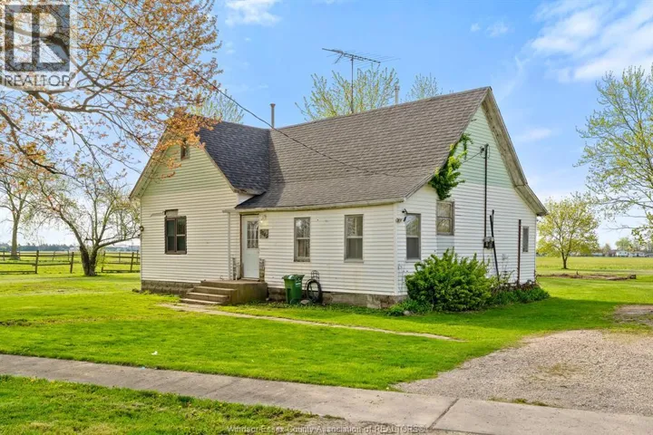 7045 Ford STREET, Comber, Ontario N0P1J0
