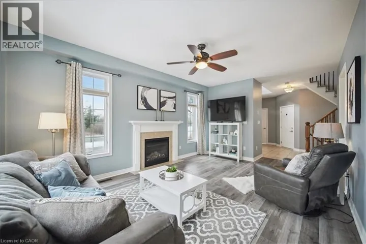 105 OAKHAVEN Place, Ancaster, Ontario L9K0B6