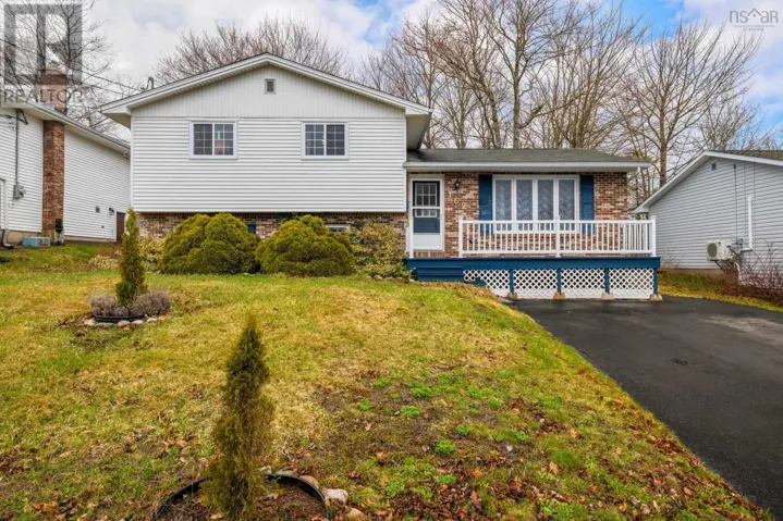162 Sunnyvale Crescent, Lower Sackville, Nova Scotia B4E2S5