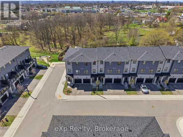 15 - 51 SPARROW AVENUE, Cambridge, Ontario N1T0E5