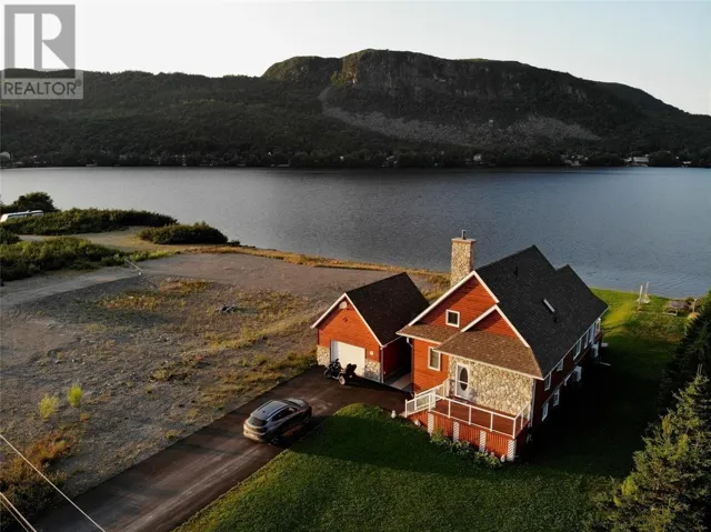 2 Regatta Drive, Gull Pond, Newfoundland & Labrador A2N2Y4