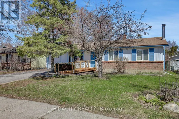 2336 OGILVIE ROAD, Ottawa, Ontario K1J7N6