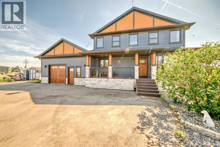 240076 PARADISE MEADOW Drive, Chestermere, Alberta T1X0M8