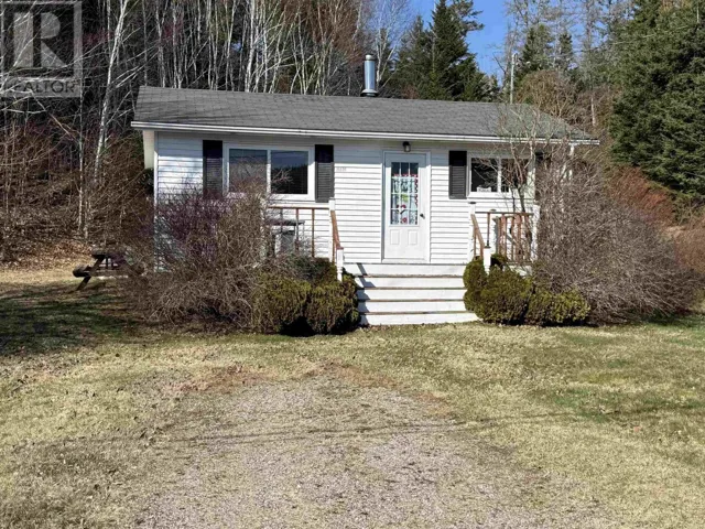 15576 Highway 316, Middle Country Harbour, Nova Scotia B0K1J0