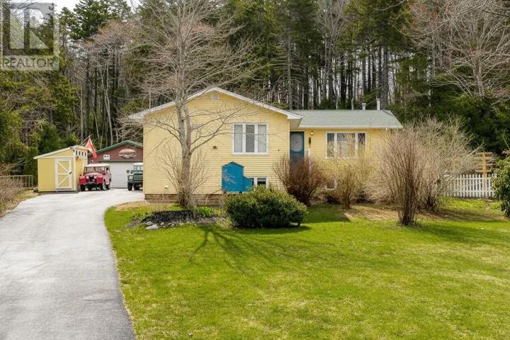 163 Lakeland Street, Beaver Bank, Nova Scotia B4G1A6