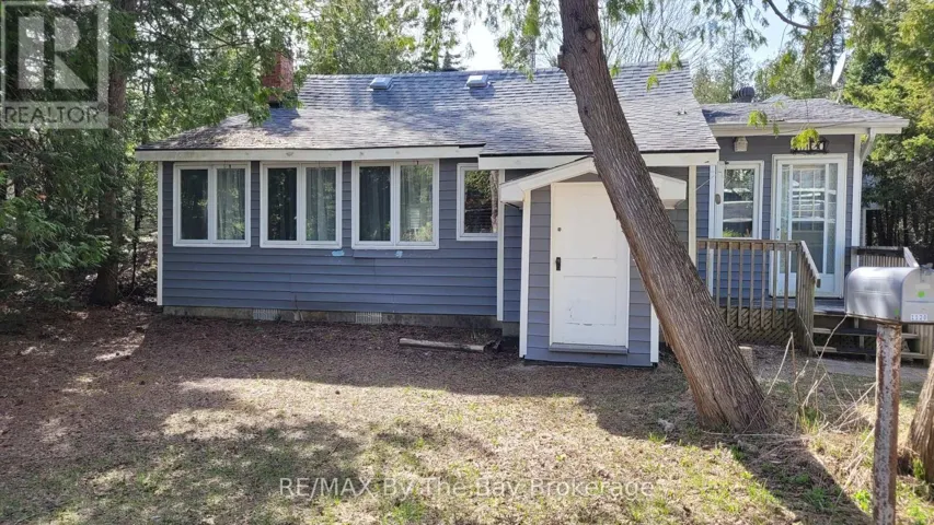 1120 KING EDWARD AVENUE, South Bruce Peninsula, Ontario N0H2G0