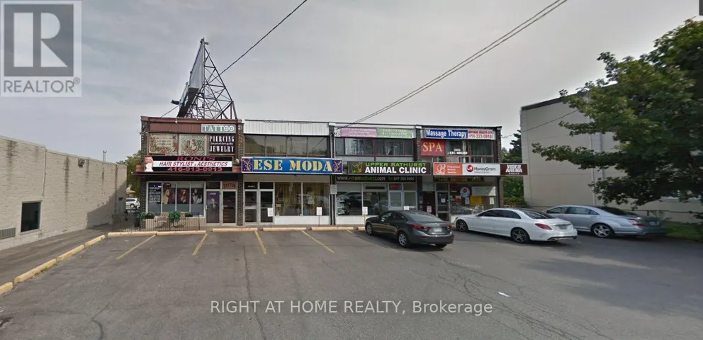 5889 BATHURST STREET, Toronto (Newtonbrook West), Ontario M2R1Y7