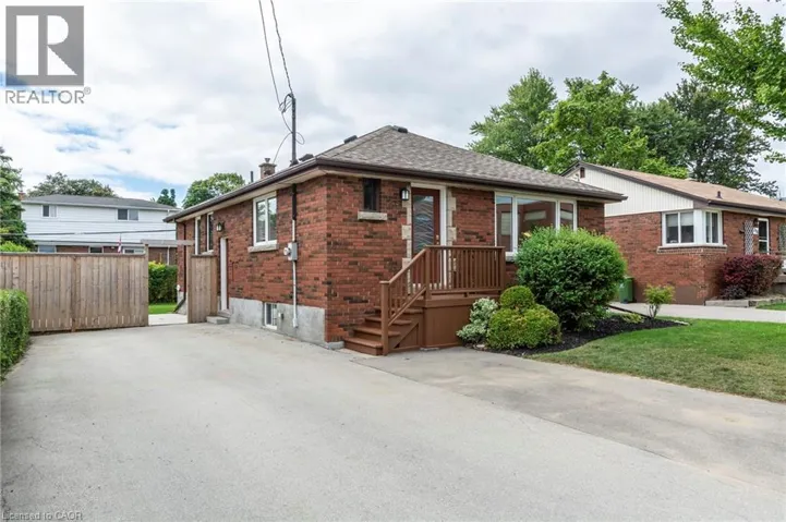 292 SOUTH BEND Road E, Hamilton, Ontario L9A2C5