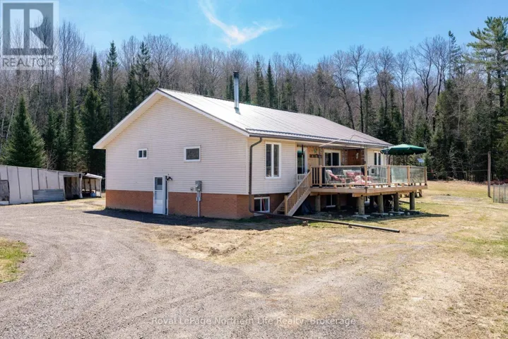 121 BENNETT ROAD, Parry Sound Remote Area (Pringle), Ontario P0H1J0