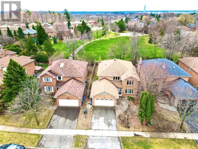 1404 WILL SCARLETT DRIVE, Oakville (CV Clearview), Ontario L6J6S6
