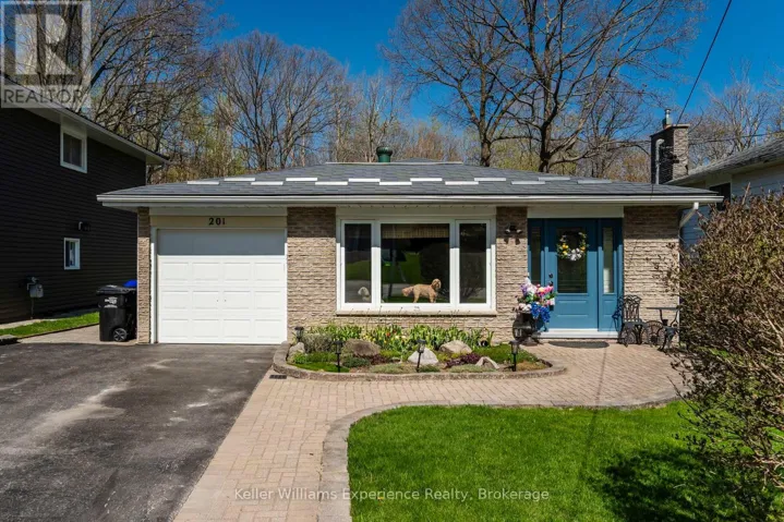 201 BAYFIELD AVENUE, Midland, Ontario L4R5J5