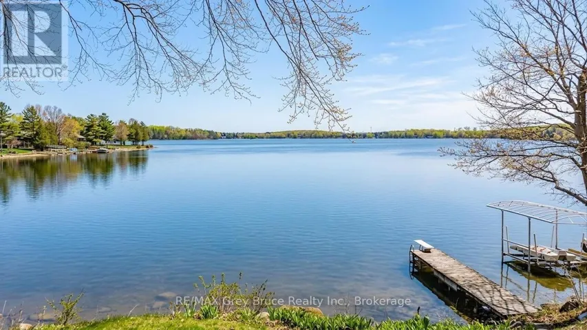 124 STANLEY DRIVE, Grey Highlands, Ontario N0C1E0
