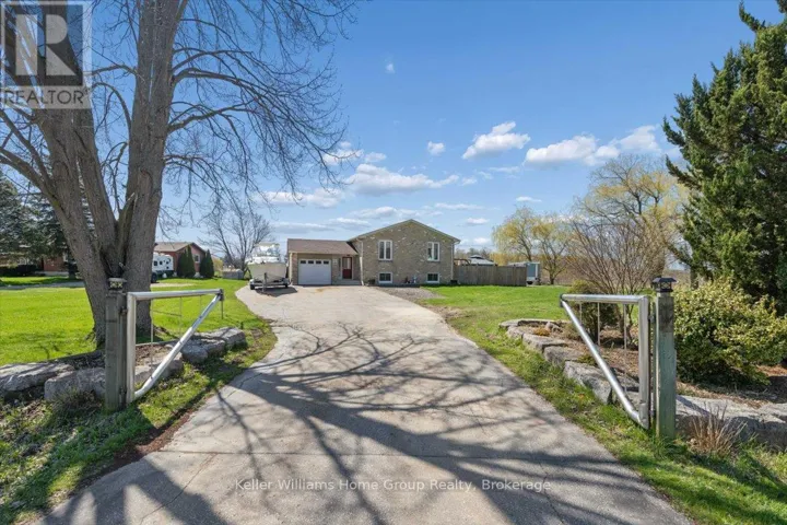 1211 OLD 8 HIGHWAY, Hamilton, Ontario L9H5E1