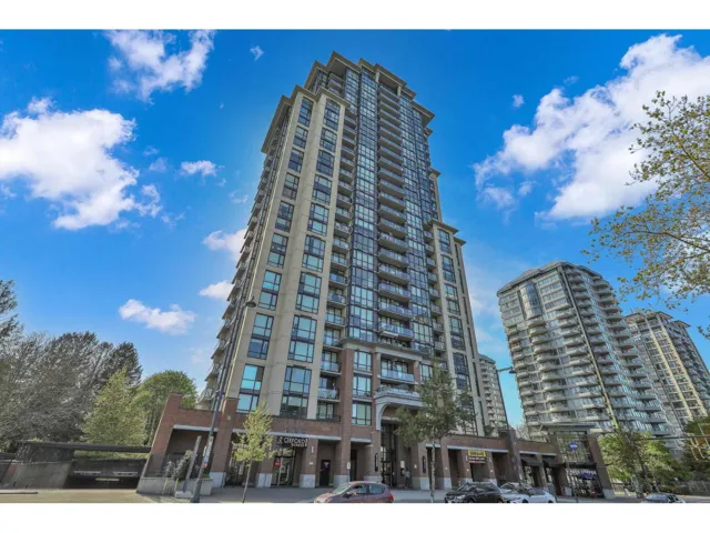 1011 10777 UNIVERSITY DRIVE, Surrey, British Columbia V3T0E6