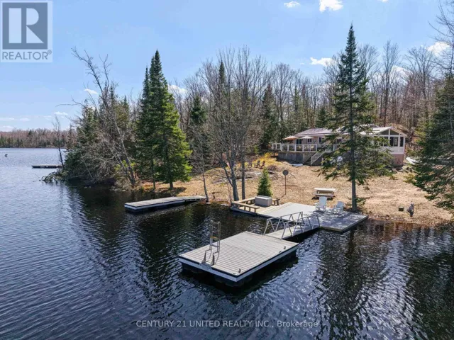 1047 REDWOOD LANE, Highlands East (Cardiff Ward), Ontario K0L1C0