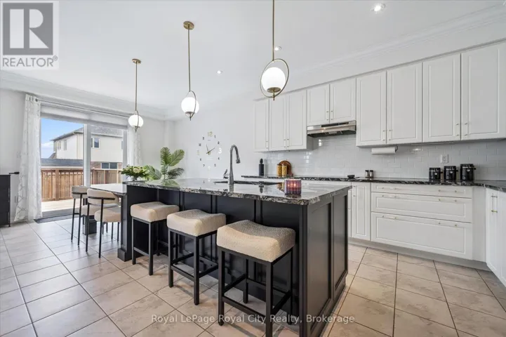 145 HARPIN WAY E, Centre Wellington (Fergus), Ontario N1M2W3