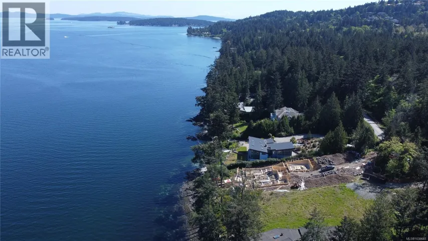 760 Lands End Rd, North Saanich, British Columbia V8L5K9