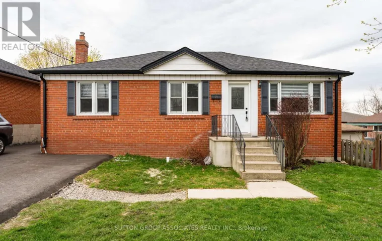 MAIN FL. - 21 DEEVALE ROAD, Toronto (Downsview-Roding-CFB), Ontario M3M1Z2