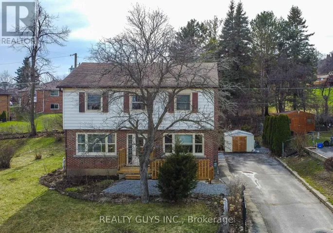 71 GREENHILL DRIVE, Peterborough (Otonabee Ward 1), Ontario K9J6E2