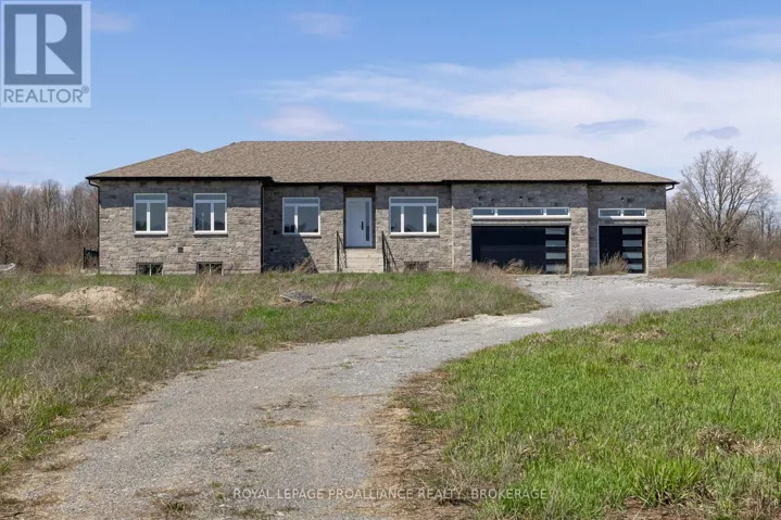 130 HINEMAN STREET, Kingston (City North of 401), Ontario K7L0G2