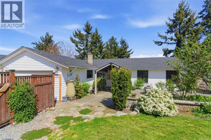 130 Heritage Dr, Nanaimo, British Columbia V9V1H8