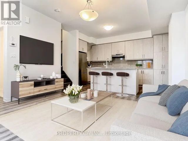 146 - 31 ALMOND BLOSSOM MEWS, Vaughan (Vaughan Corporate Centre), Ontario L4K0N7