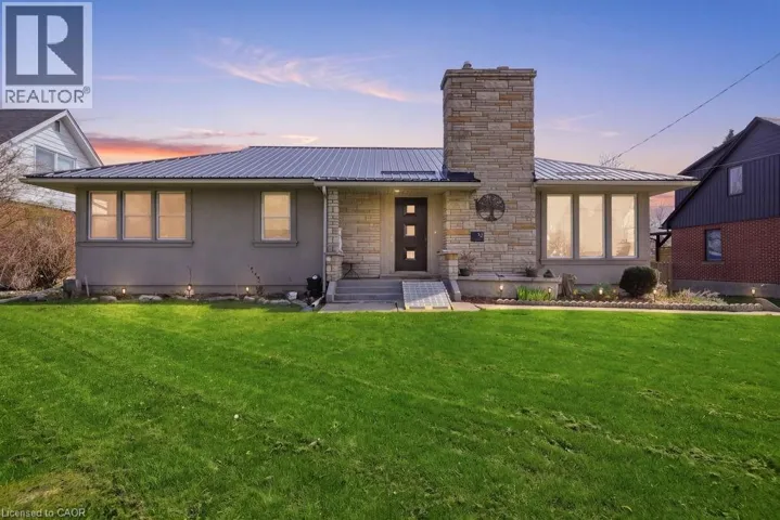 12 PARKVIEW Road, Hagersville, Ontario N0A1H0