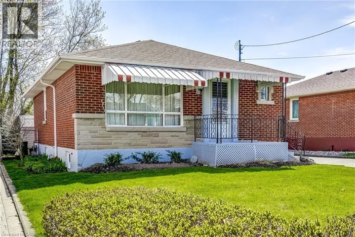 23 FERNWOOD Crescent, Hamilton, Ontario L8T3L2