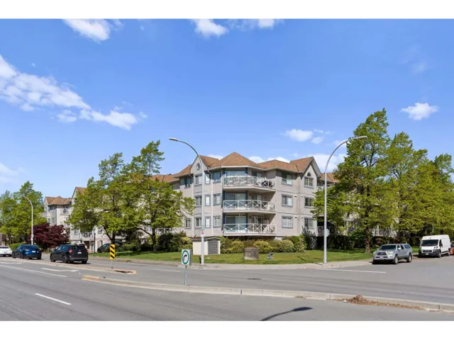 306 12101 80 AVENUE, Surrey, British Columbia V3W5V6