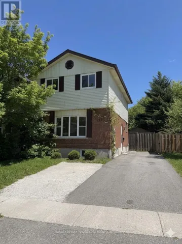 184 IRONWOOD ROAD, Guelph (Kortright West), Ontario N1G3R4