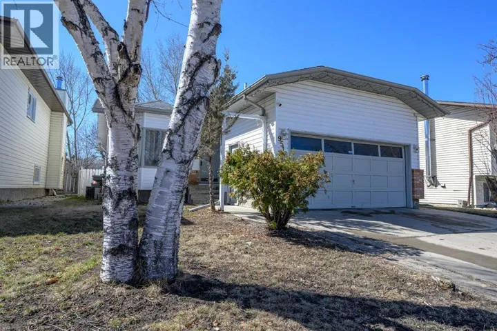 9513 63 Avenue, Grande Prairie, Alberta T8W2G1