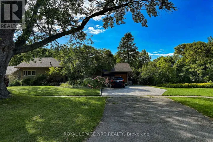 45 NICKERSON AVENUE, St. Catharines (Vine/Linwell), Ontario L2N3M5