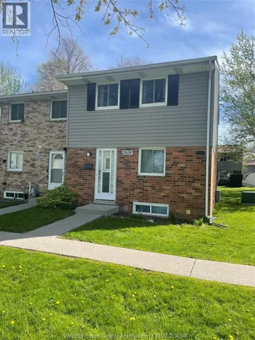 2808 MEADOWBROOK LANE Unit# 17, Windsor, Ontario N8T3C3