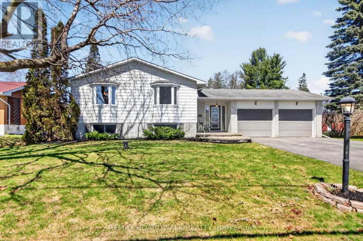 103 CHRISTOPHER HAMILTON STREET, Ottawa, Ontario K0A2Z0