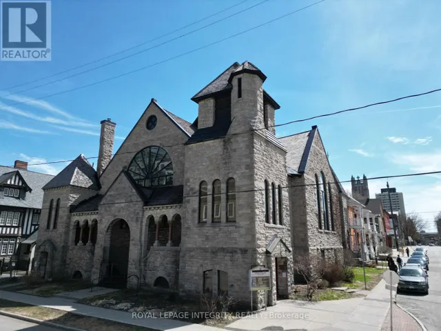 473 CUMBERLAND STREET, Ottawa, Ontario K1N6E7