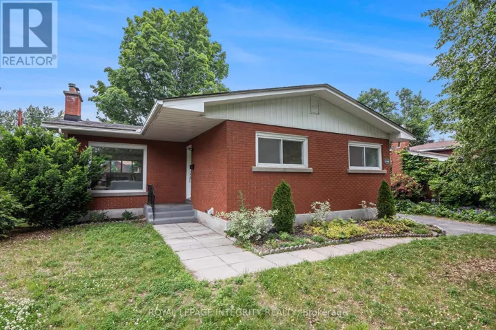 2389 SHELDON AVENUE, Ottawa, Ontario K2C1K4
