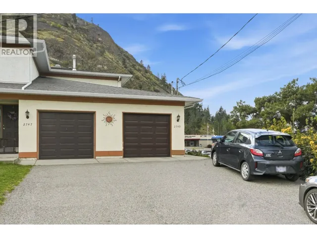 2749 Riffington Place, West Kelowna, British Columbia V1Z3L1