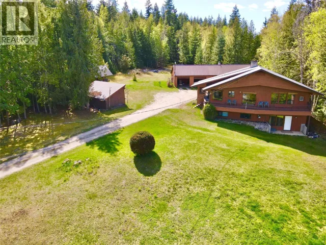 2793 White Lake Road, Sorrento, British Columbia V0E2W0
