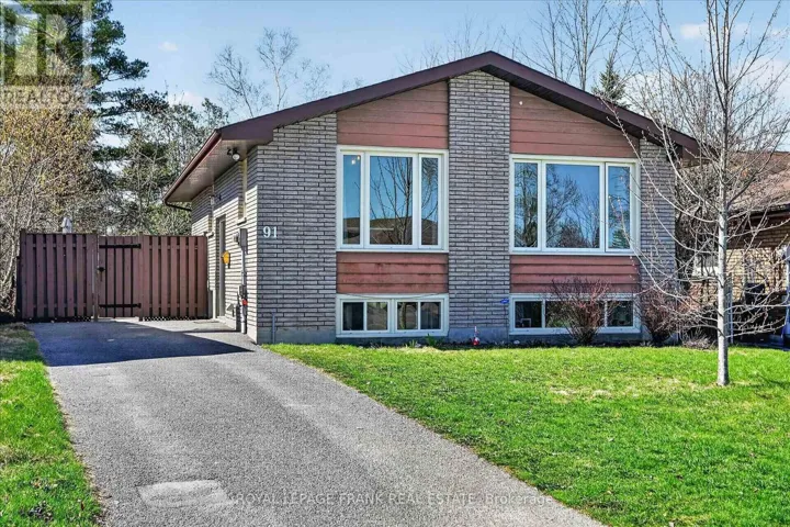 91 RIDEAU CRESCENT, Peterborough (Ashburnham Ward 4), Ontario K9J1G7