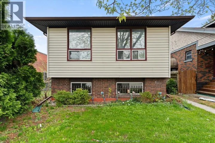 816 DAWSON ROAD, Windsor, Ontario N8Y4A2