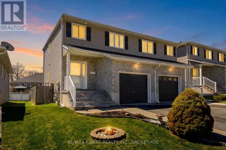 6 KARLEE COURT, Kingston (Rideau), Ontario K7K0C5