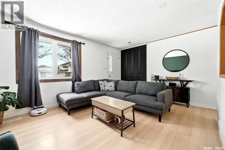 224 Mikkelson DRIVE, Regina, Saskatchewan S4T6C7