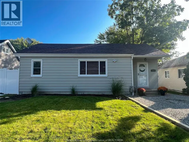 2970 CLEMENCEAU, Windsor, Ontario N8T2R1