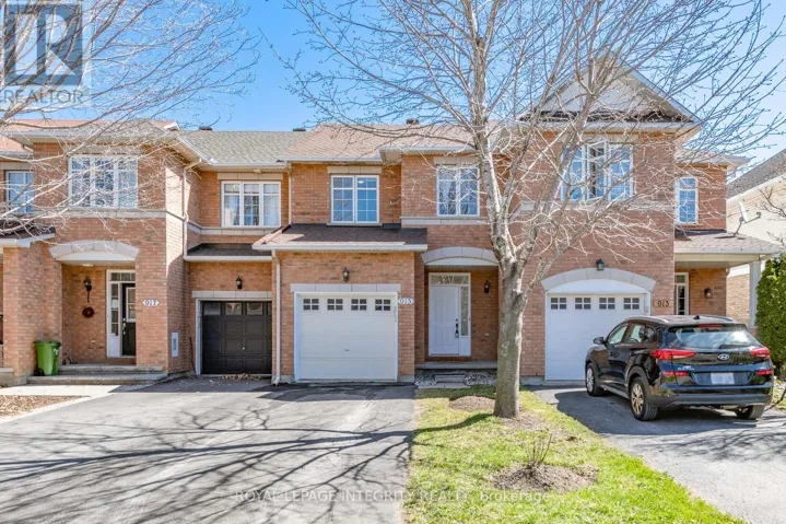 915 SCHOONER CRESCENT, Ottawa, Ontario K1V1Y3