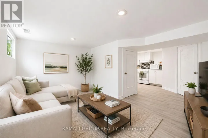 BSMT - 46 CENTRE STREET E, Richmond Hill (Crosby), Ontario L4C1A4