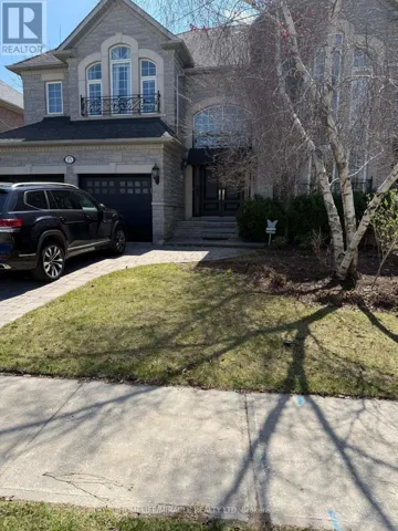 15 VILLAGE GREEN DRIVE, Vaughan (East Woodbridge), Ontario L4L9N9