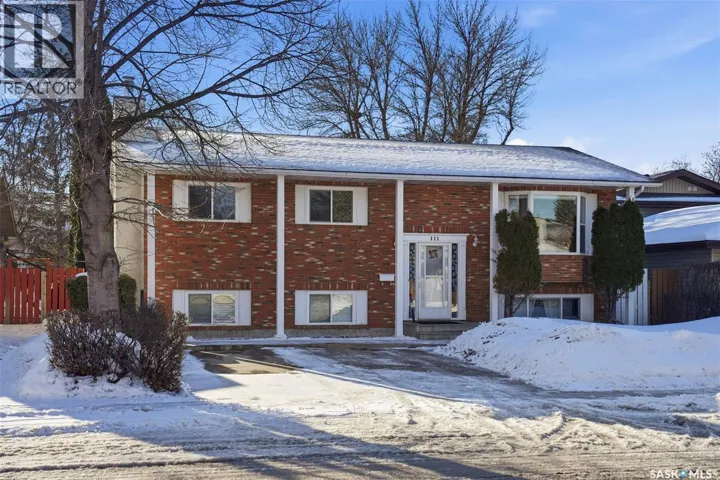 111 Gustin CRESCENT, Saskatoon, Saskatchewan S7H6H7